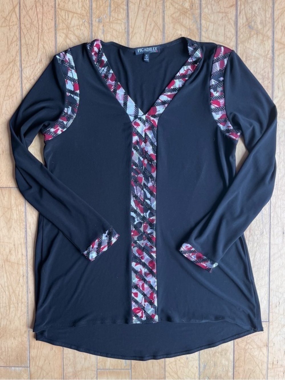 Picadilly Canada Black V-Neck Long Sleeve Top with Patterned Trim – Size Medium